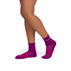 Women’s UltraLite Ruffle Sport Quarter Socks